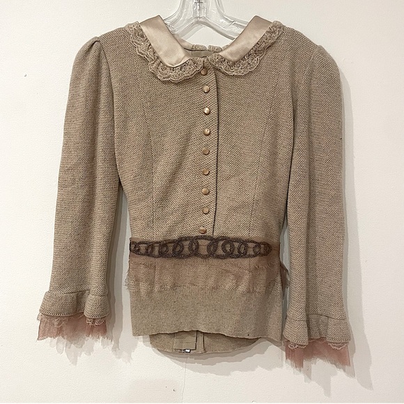Vintage Marc Jacobs Fitted Cashmere Blouse with Back Zipper  - Grey - Picture 1 of 13